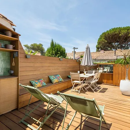 52 Naturiste Villa *